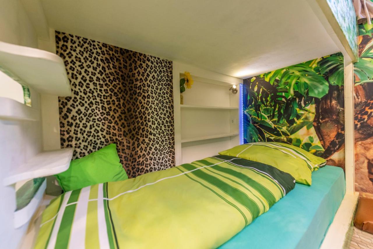 Ricardo Team-Hostel Pjescana Uvala Exterior photo